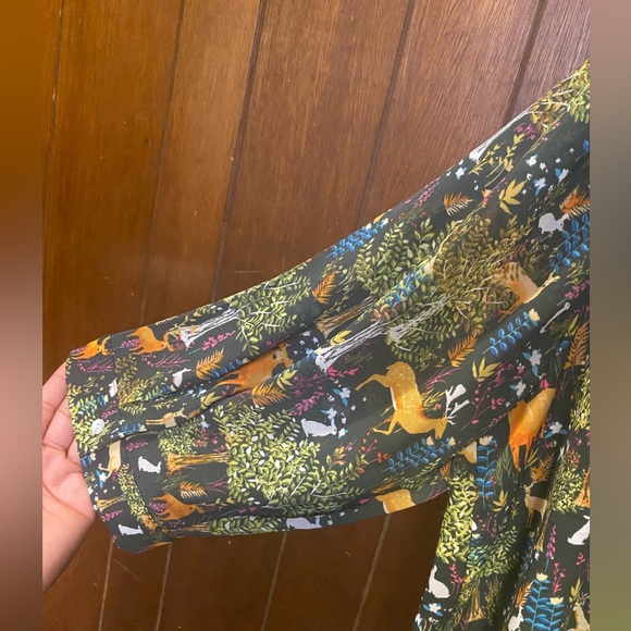 Animal Pattern Blouse - Picture 5 of 6